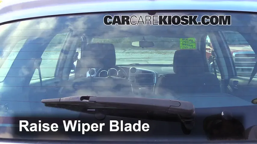 2008 Toyota Matrix XR 1.8L 4 Cyl. Windshield Wiper Blade (Rear)